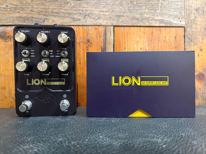 Universal Audio UAFX Lion 68 Super Lead Amp - Some Neck Guitars
