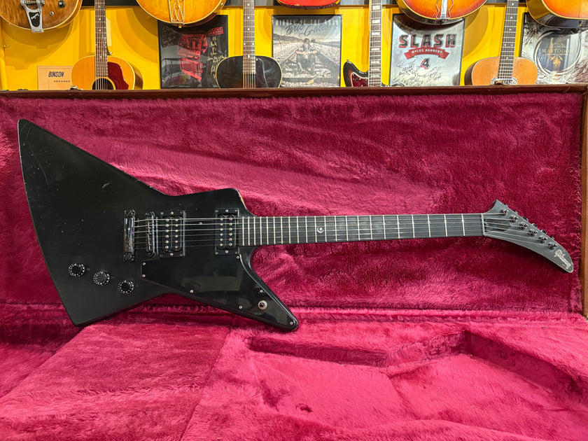 Gibson Explorer Gothic Ebony 2001 - Some Neck Guitars