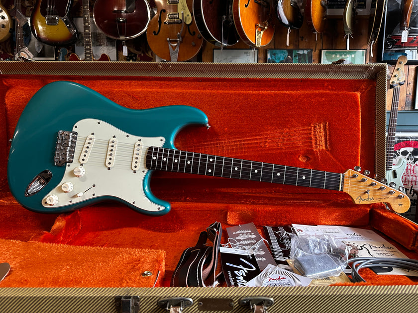 Fender American Vintage Reissue '62 Stratocaster Ocean Turquoise