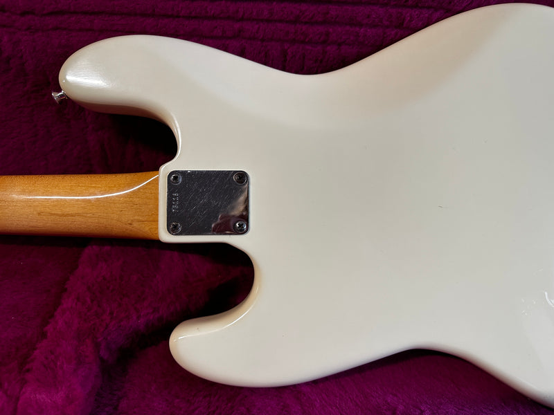 Fender Jazz Bass Olympic White Refinish 1963/2019