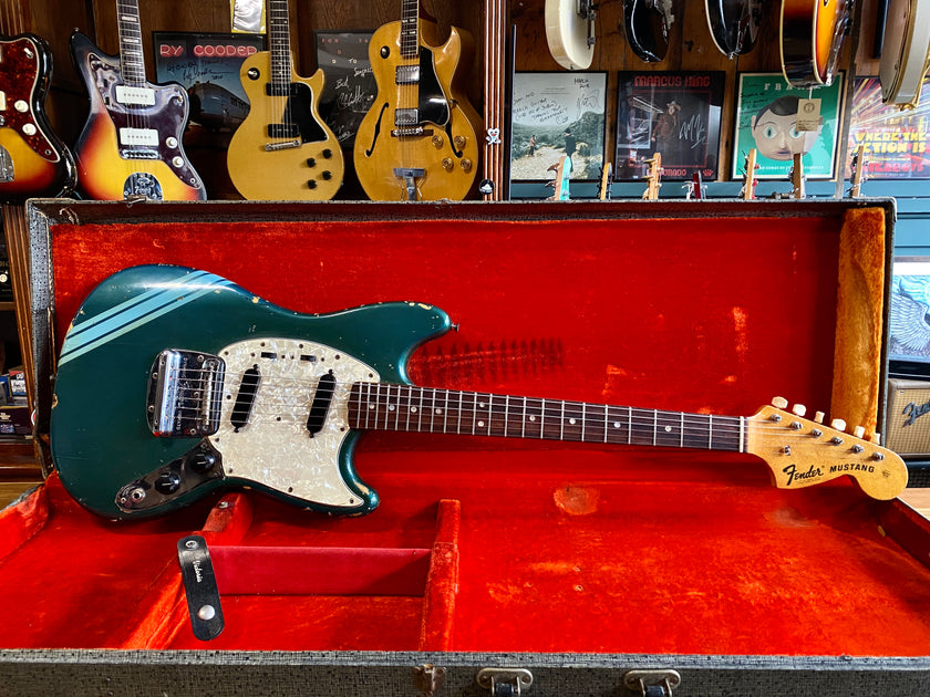 ギター 1971 Fender Mustang Competition Burgundy 1971 Fender Competition Mustang burgundy