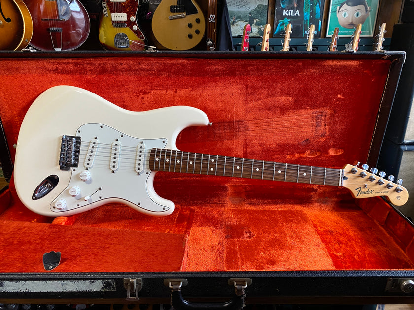 Fender Stratocaster Standard MIM Olympic White 2009 - Some Neck