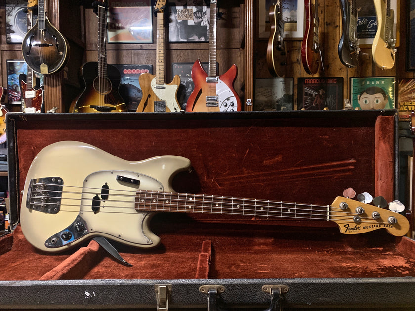 Fender Mustang Bass Antigua 1978 - Some Neck Guitars