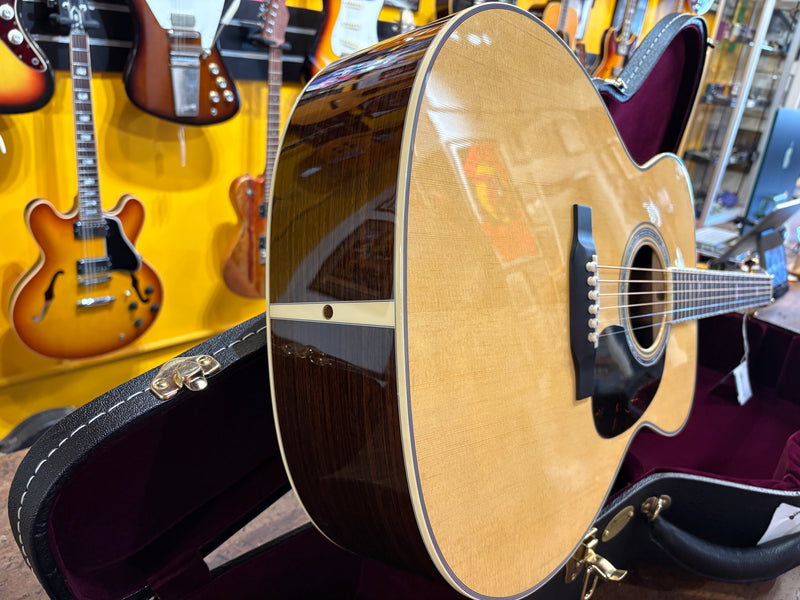 Martin J-40 Natural