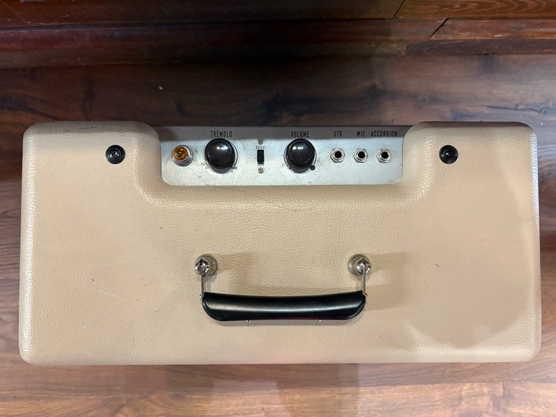 Fender Excelsior Pawn Shop Series Combo