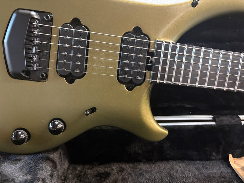 Ernie Ball Ball Family Reserve John Petrucci Signature Majesty 6 Dargie Green 2019