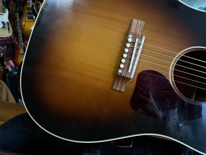 Gibson J-45 True Vintage Sunburst 2012