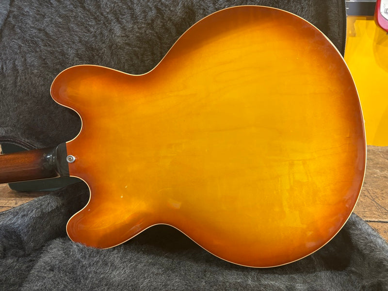 Gibson Custom Shop Larry Carlton Signature ES-335 Carlton Burst 2007