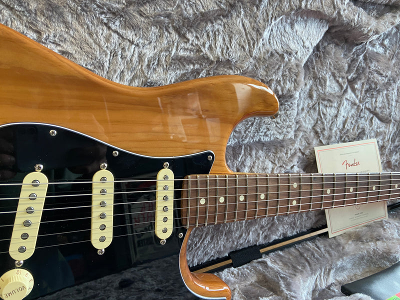 Fender American Professional Stratocaster Roasted Pine 2020