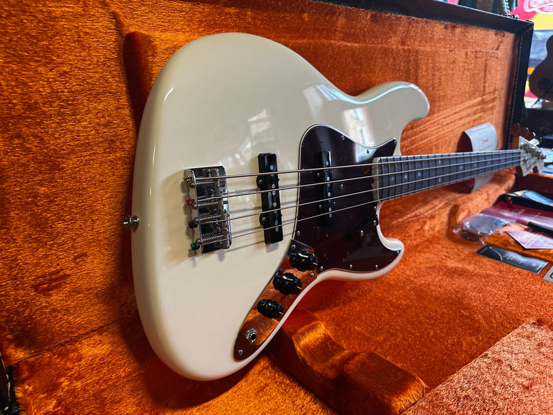 Fender American Vintage II 1966 Jazz Bass Olympic White 2023