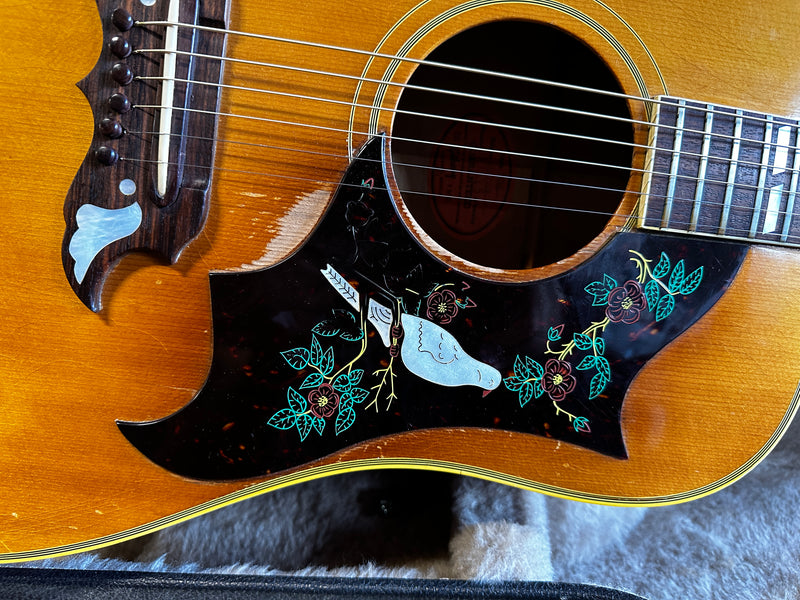 Gibson Dove Natural 1967