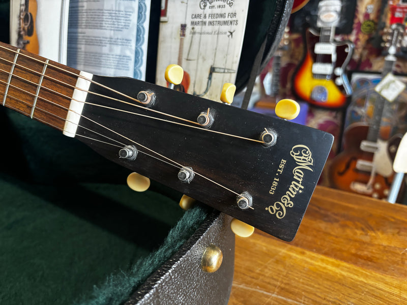 Martin 00-17s Black Smoke 2016