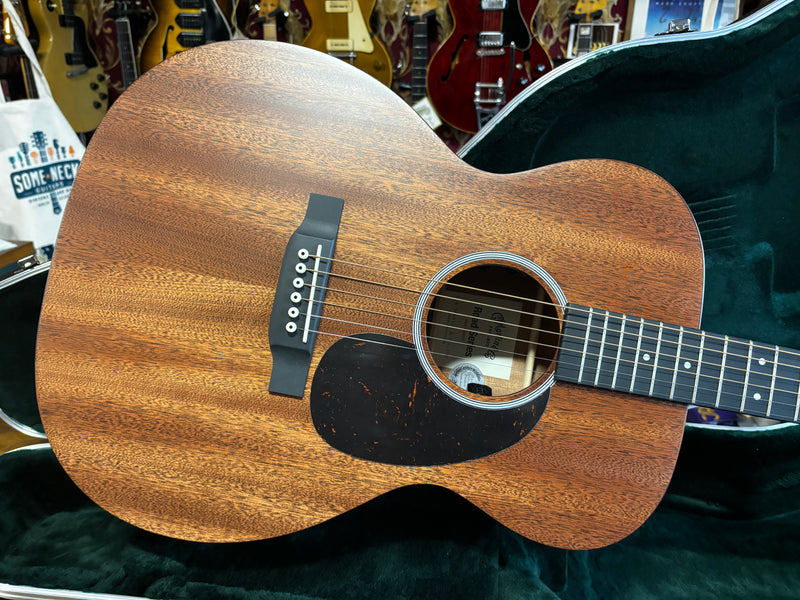 Martin 000-10E Road Series Sapele