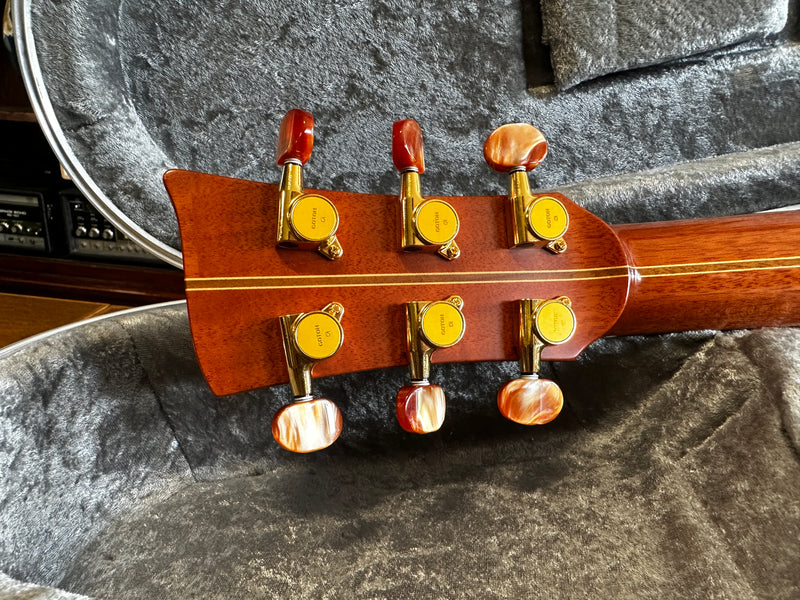 McIlroy A25 Red Cedar/Black Walnut 2015