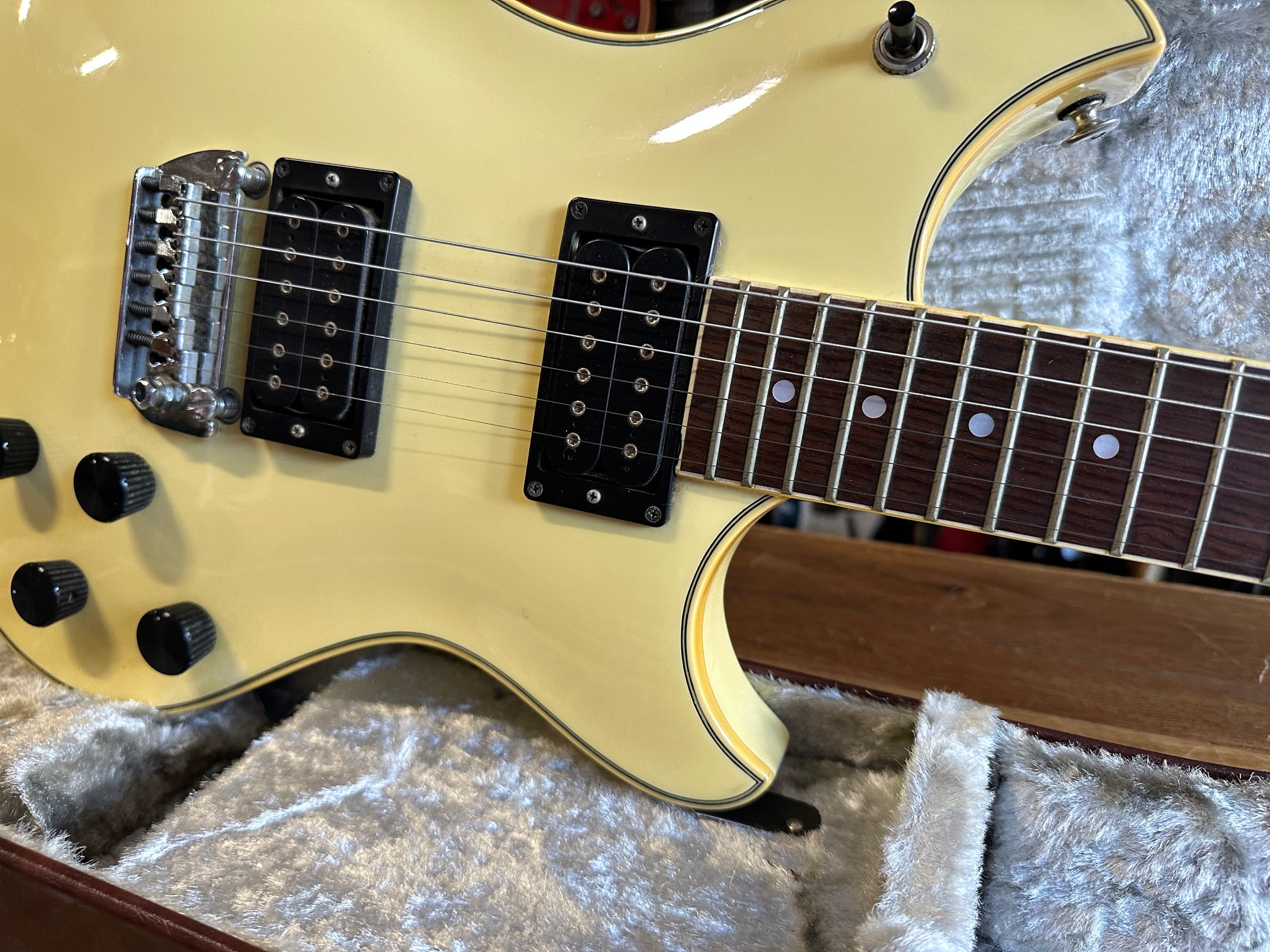 Westone Assembly Westone Prestige 150 Vintage White 1984 - Some Neck Guitars