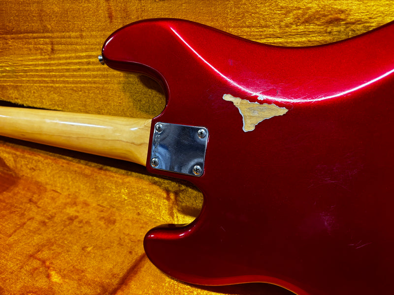 Fender '62 Precision Bass MIJ Candy Apple Red 1986