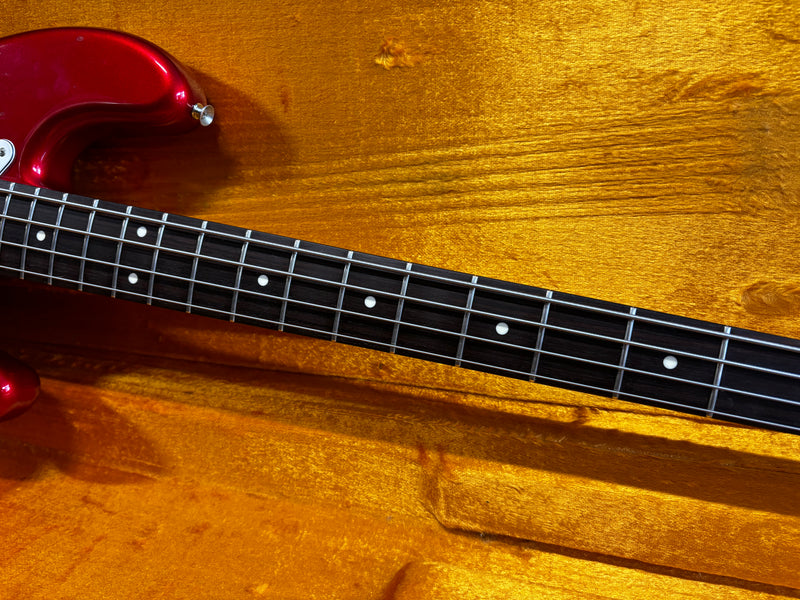 Fender '62 Precision Bass MIJ Candy Apple Red 1986
