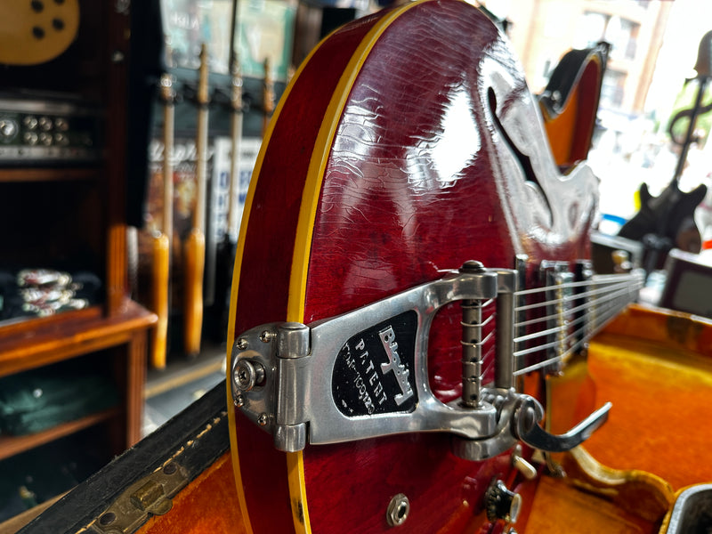 Gibson ES-335 Factory Bigsby Cherry 1968