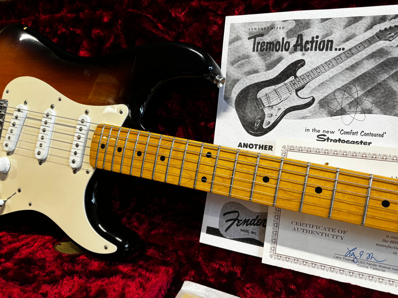 Fender 60th Anniversary American Vintage 1954 Stratocaster Sunburst 2014