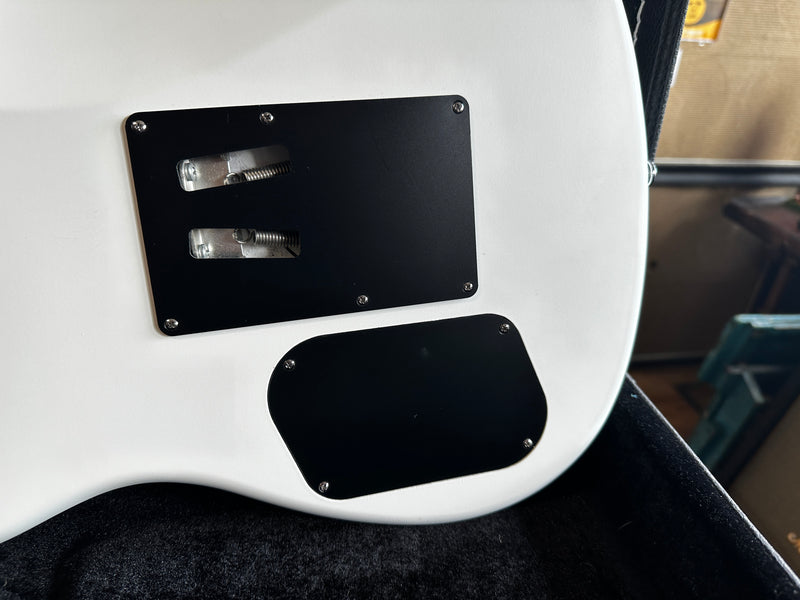 Kramer The 84 Matte White 2022