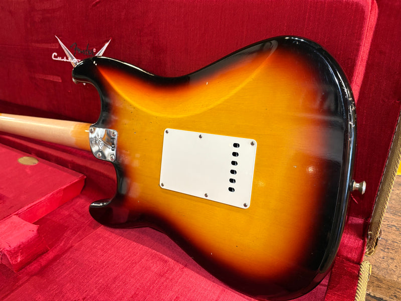 Fender Postmodern Stratocaster Journeyman Relic Sunburst 2023