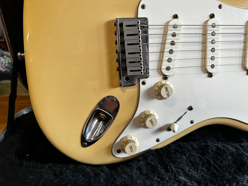 Fender American Standard Stratocaster Vintage White 1989