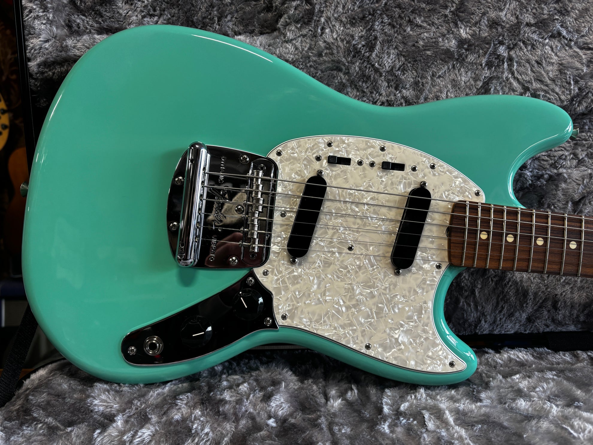 Fender Vintera '60s Mustang Electric Guitar Sea Foam Green