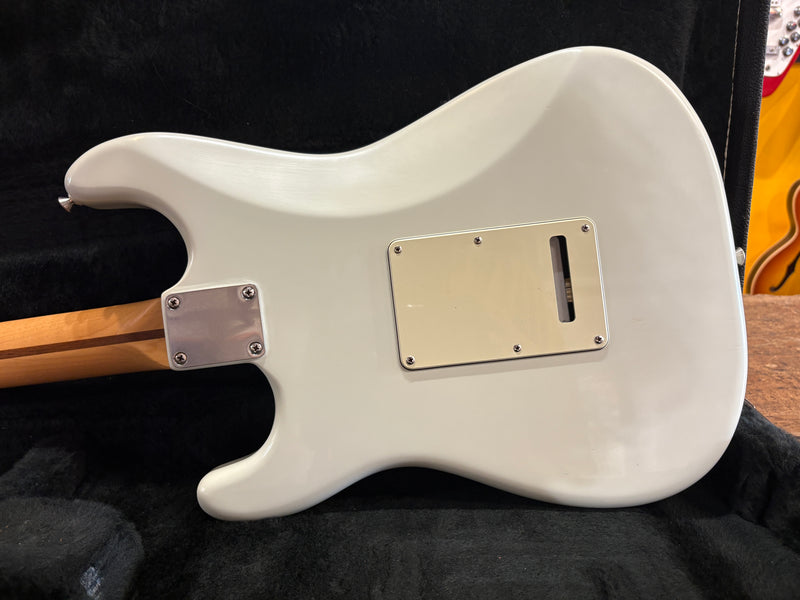 Fender American Special Stratocaster Sonic Blue 2017