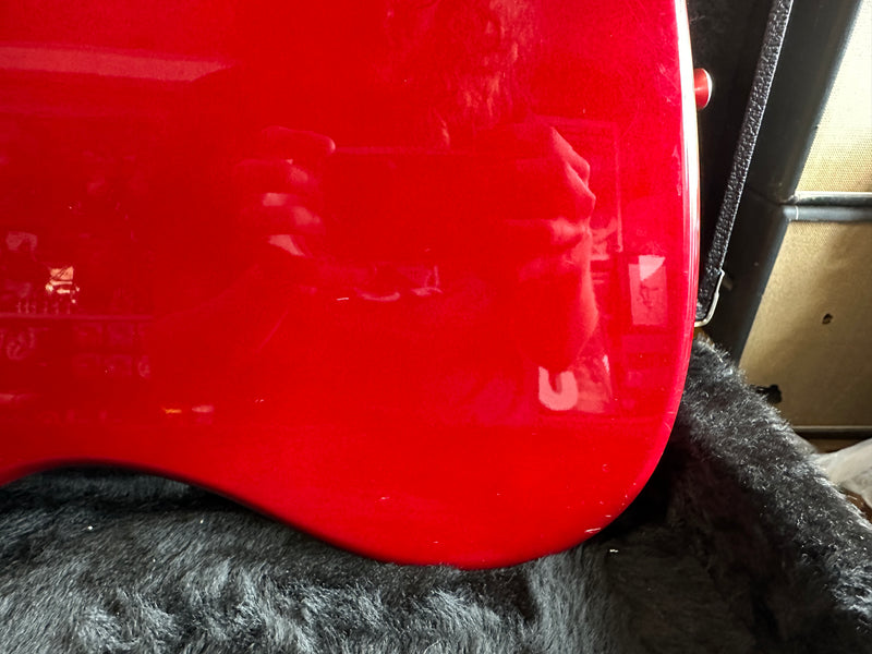 Fender Classic Player Jaguar Special Candy Apple Red 2013