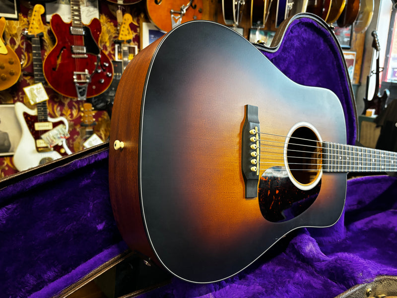 Martin DJR-10E Dreadnought Junior Sunburst 2020