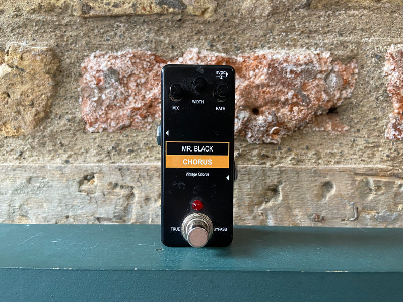 Mr. Black Pedals Mini Vintage Chorus