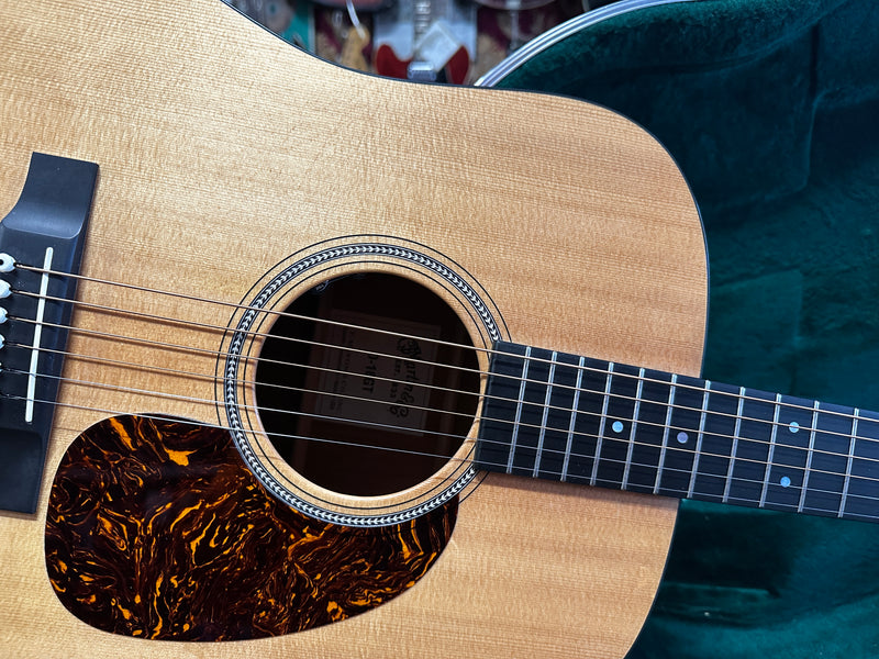 Martin D-16GT Natural 2012