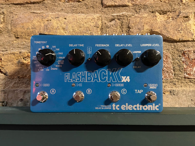 TC Electronic Flashback X4 Delay & Looper