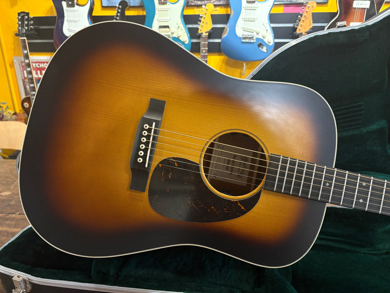 Martin Vintage Inspired Road Series D-10E -1935 Special Sunburst