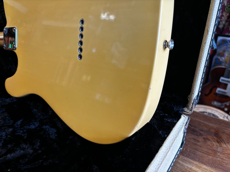 Fender American Vintage Reissue '52 Telecaster Butterscotch Blonde 2015