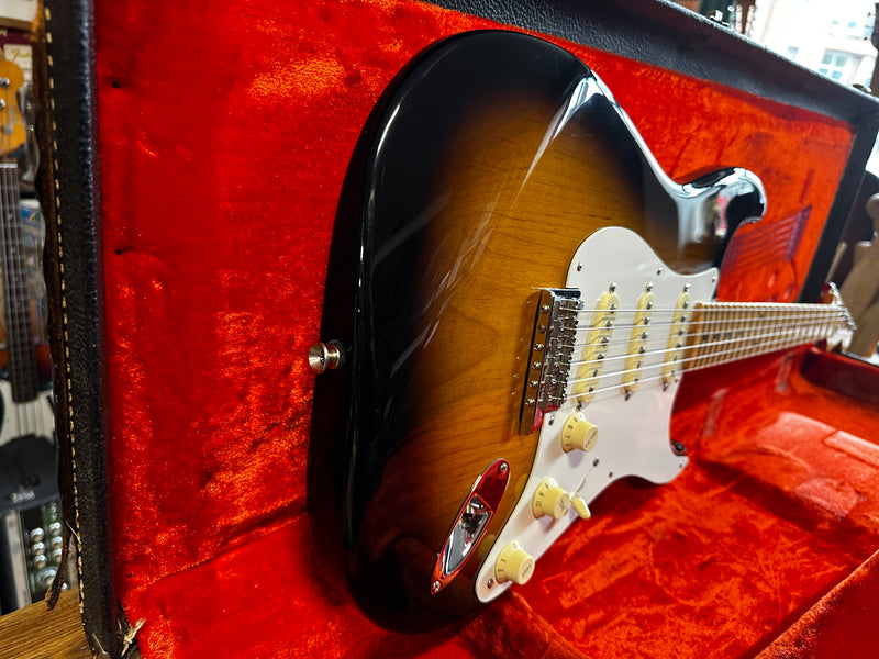 Fender 60th Anniversary Stratocaster Custom Shop Designed Sunburst 2006
