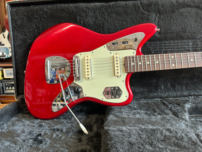 Fender Classic Player Jaguar Special Candy Apple Red 2013