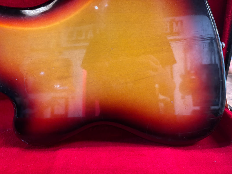Fender Custom Shop Bass VI Sunburst 2006