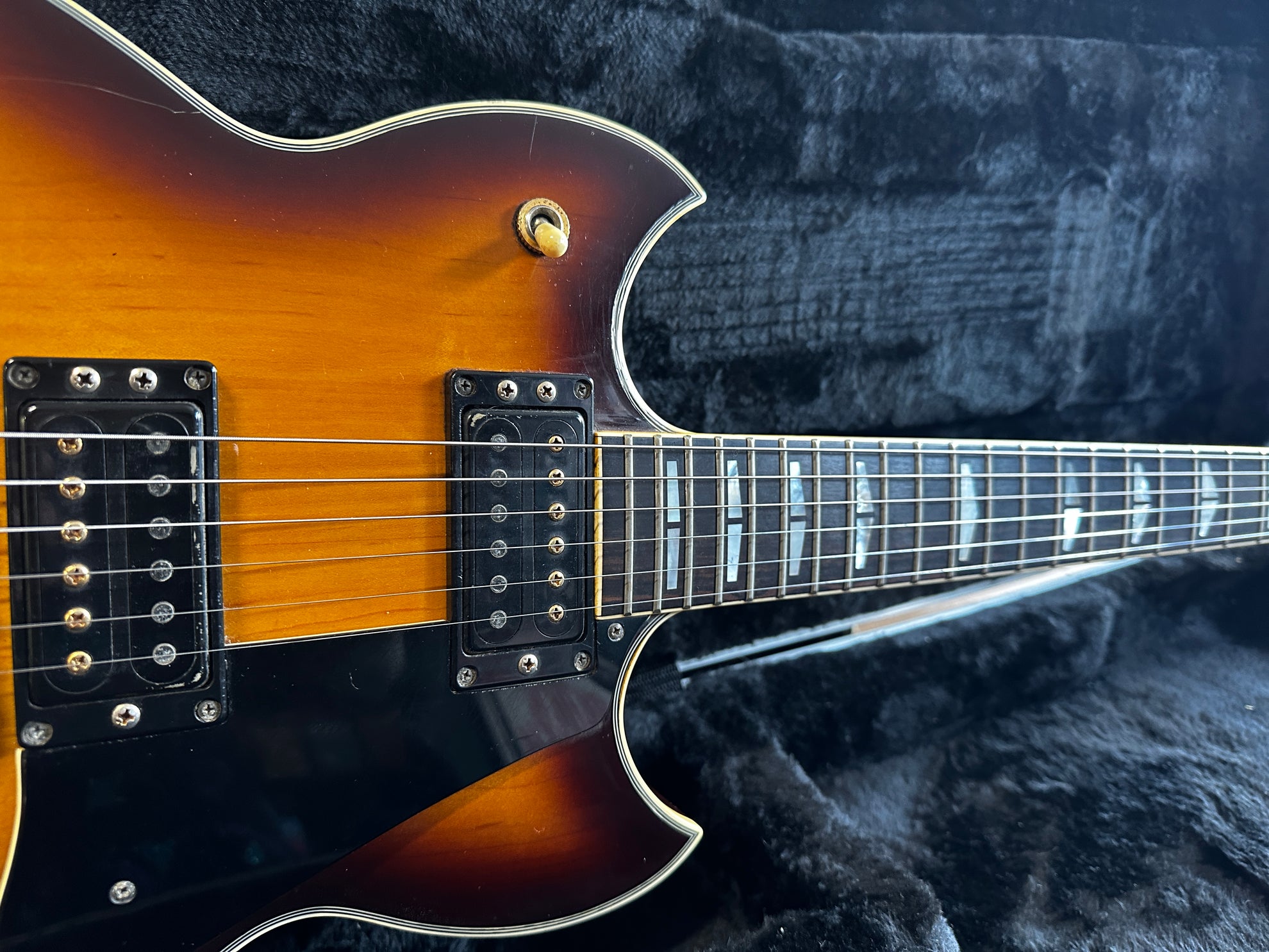 Yamaha SG-1000 Sunburst 1993 - Some Neck Guitars