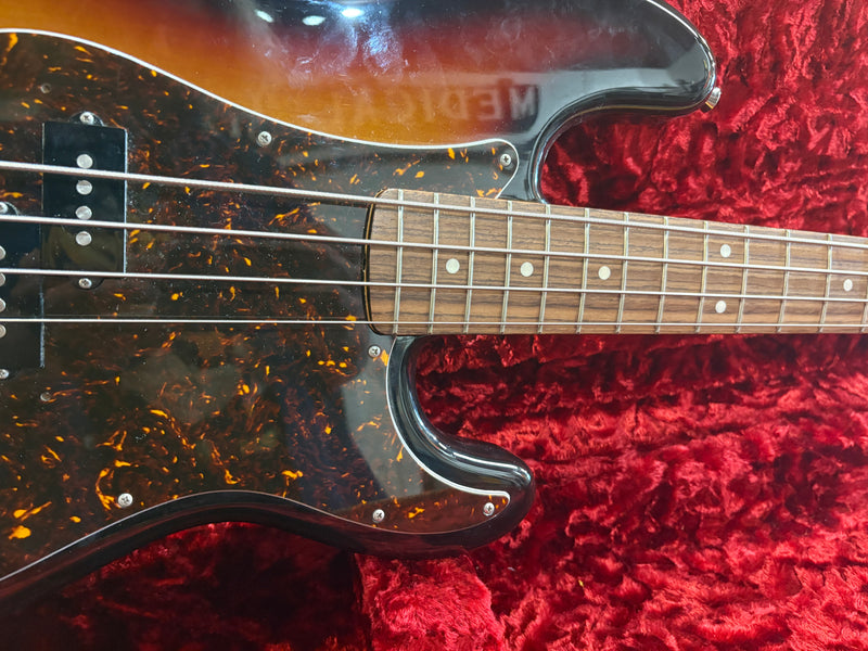 Fender PB-62 Precision Bass Reissue Sunburst