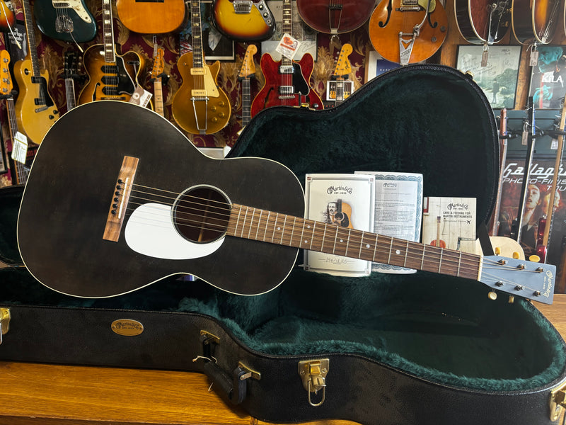 Martin 00-17s Black Smoke 2016