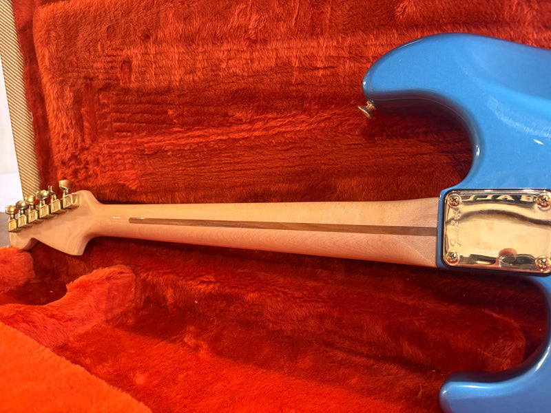 Fender "The Strat" Lake Placid Blue 1983
