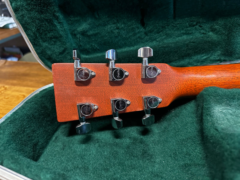 Martin D-16GT Natural 2012