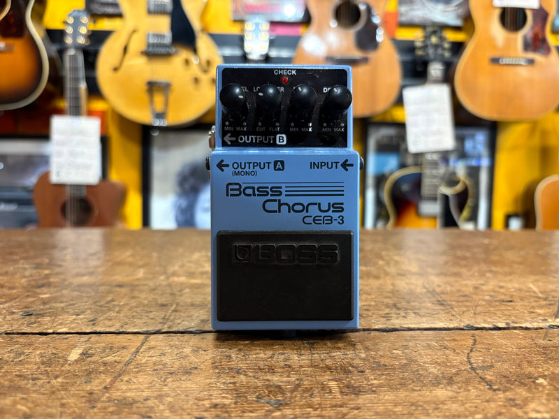 Boss CEB-3 Bass Chorus - Some Neck Guitars