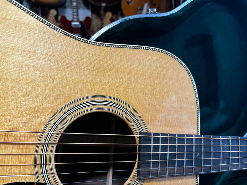 Martin Standard Series HD-28