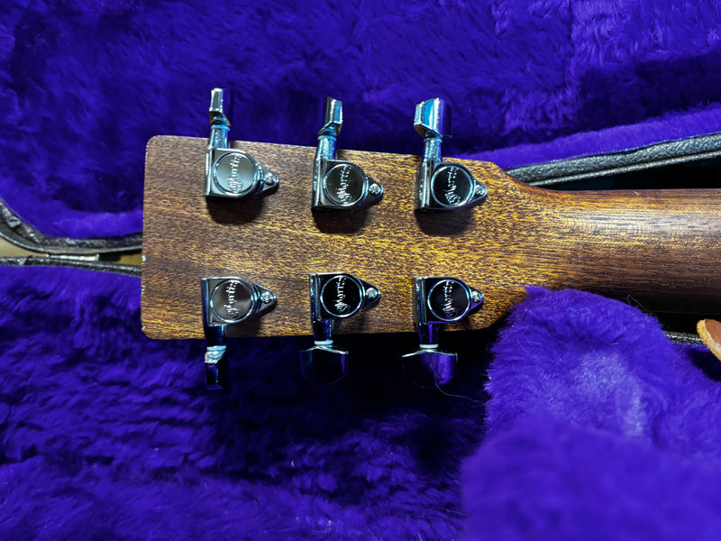 Martin DJR-10E Dreadnought Junior Sunburst 2020