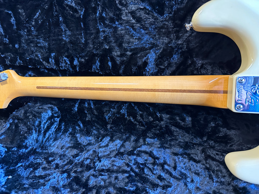 Fender Eric Johnson Thinline Stratocaster Vintage White Some Neck Guitars