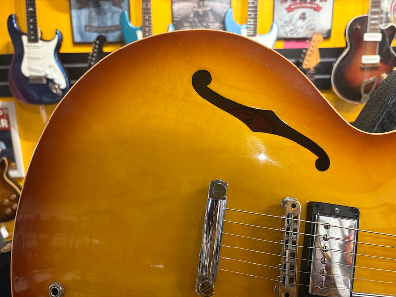 Gibson Custom Shop Larry Carlton Signature ES-335 Carlton Burst 2007