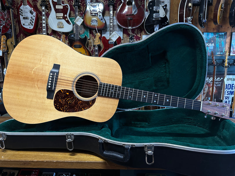 Martin D-16GT Natural 2012