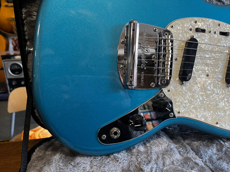 Fender Vintera '60s Mustang Lake Placid Blue 2021